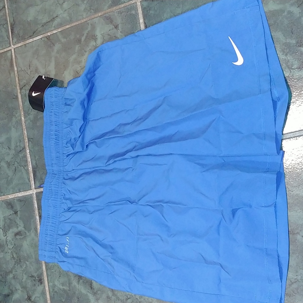 Nike dri fit shorts szM